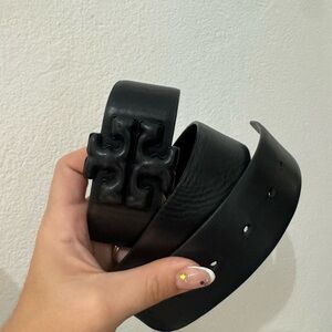 Tory Burch Eleanor Black Belt